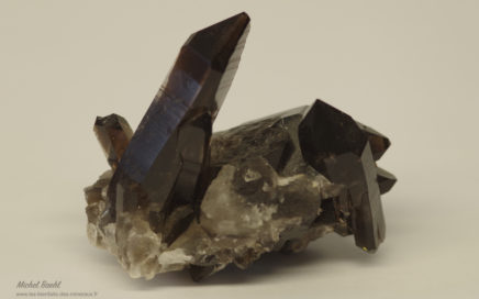 Druze quartz fumé