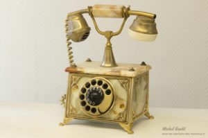 Téléphone onyx vintage
